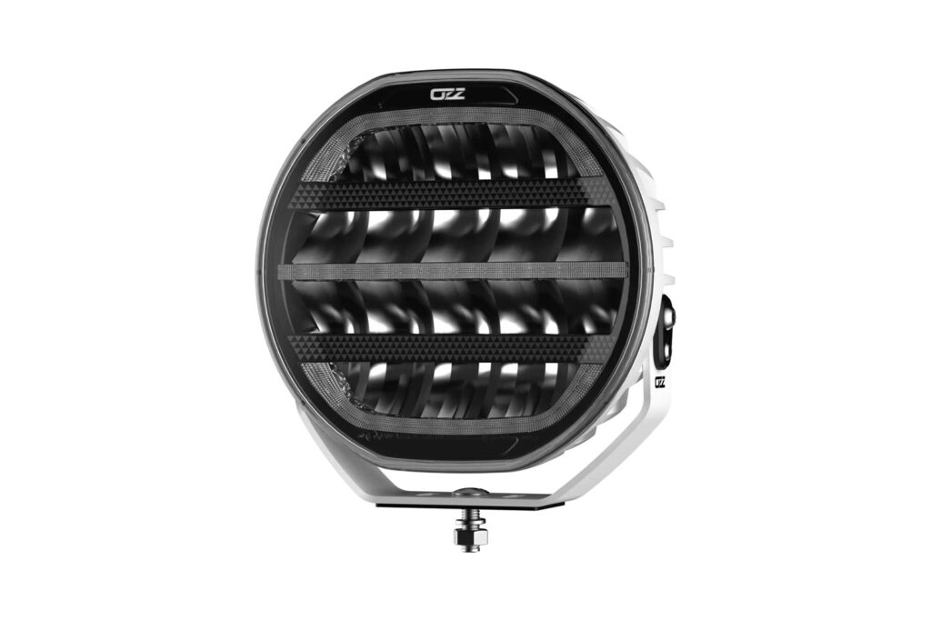 OZZ XR2 P fjernlys 9″ Hvit LED fjernlys