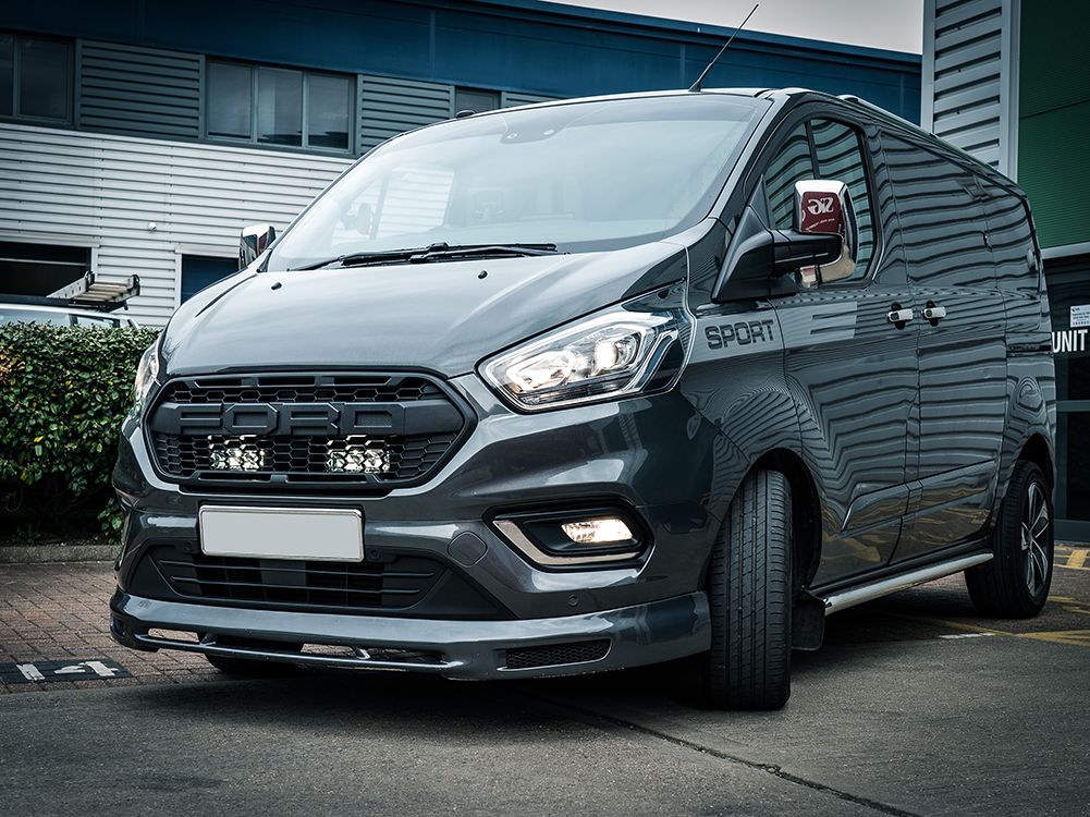 Lazer Ford Transit Custom Trail 2018+ Monteringssett for støtfangerbjelke.